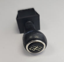 Load image into Gallery viewer, Mercedes SL65 driving gear Shaft