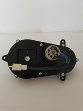 Load image into Gallery viewer, 12v Steering Wheel Motor Gear Box (style3 ).